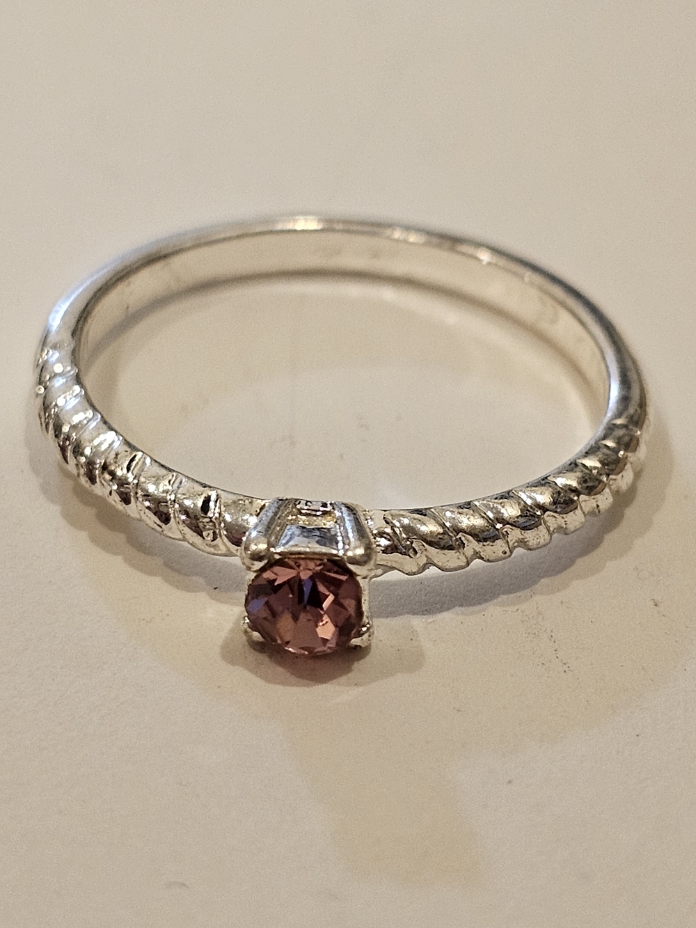 Elegant Sterling Silver Rope Solitaire Ring with Pink Stone – US Size 10